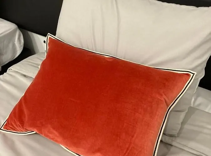 فيلة Queen - - Lourinha *